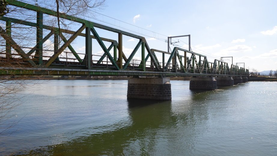 Railway bridge over the Drava river
