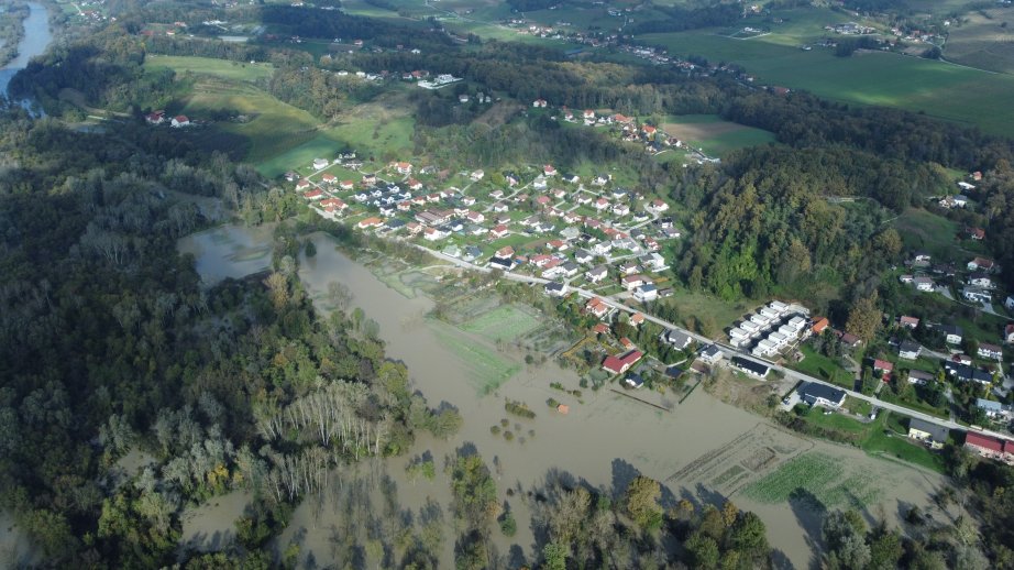 Poplave v Orešju