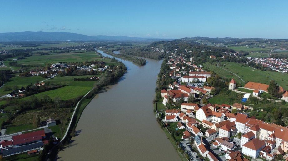 The Drava River from above