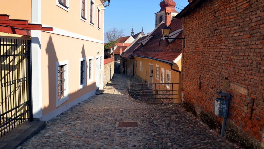 Grajska street, Ptuj (2)